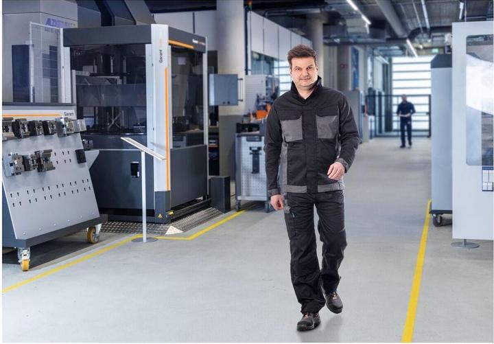 Produktbild Portwest Bundjacke WX3™ M (M)
