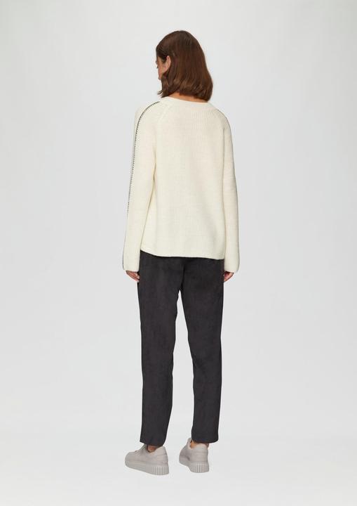 Produktbild s.Oliver Strickpullover Strickpullover mit V-Ausschnitt und Kontrast-Details (42)