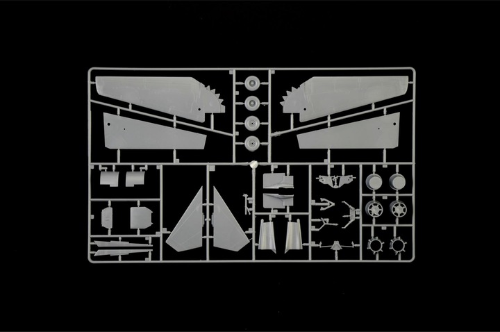 Produktbild 1:72 EF-111 A Raven
