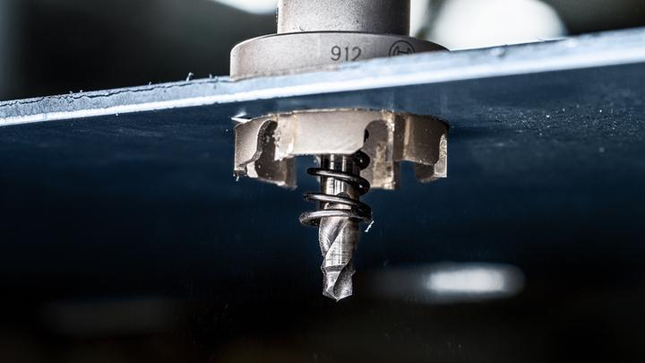 Productafbeelding Bosch Professional Zubehör Blau Zubehör 2608901411 Präzision für Bleche Hartmetall 28 mm (28 mm)