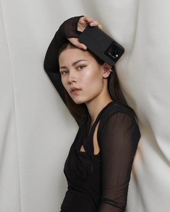 Image du produit Nudient Bold Case (Apple iPhone 15 Pro)