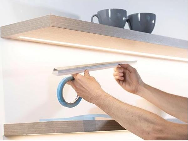 Produktbild HPX Display mit 10x doppelseitigem Multi-tack Klebeband - halbtransparent - 12 mm x 25 m (12 mm)