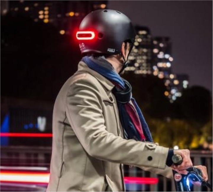 Actual product image Cosmo Connected Cosmo Ride + Remote Control (80 lm)
