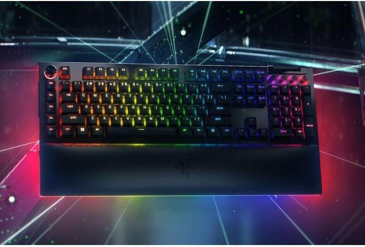 Actual product image Razer BlackWidow V4 Pro (DE, Cable)