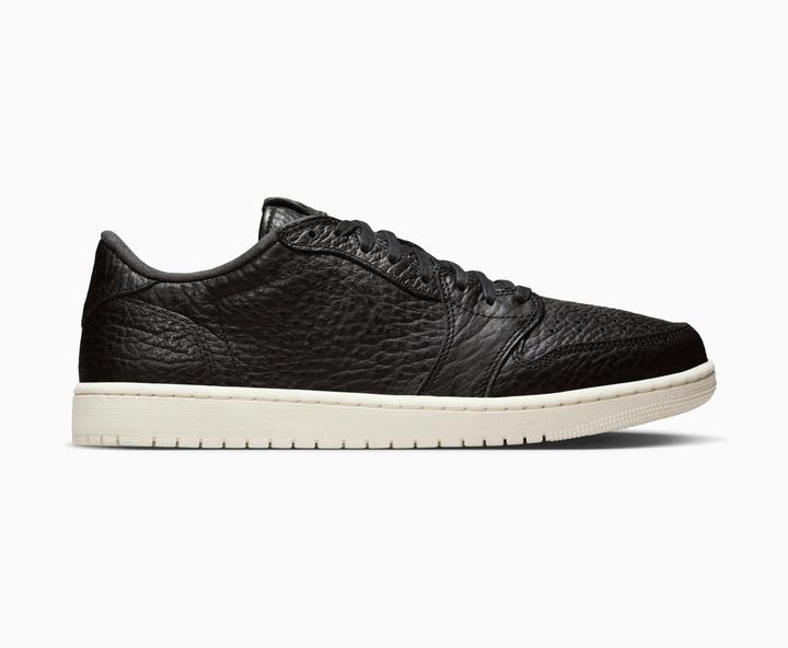 Image du produit Jordan 1 Retro Low Swooshless Black (2016) (42)