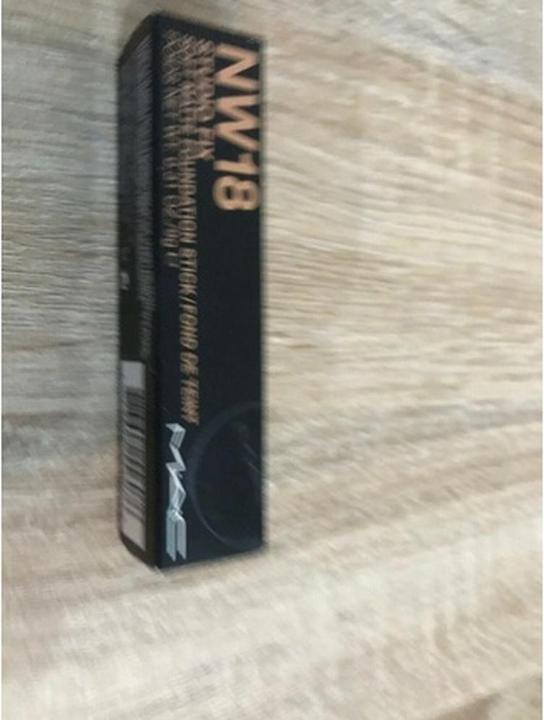 Immagine prodotto MAC Cosmetics Studio Fix Soft Matte Foundation Stick (NW18)