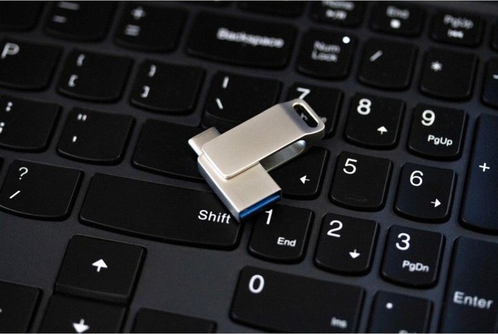 Actual product image Goodram ODA3 USB Flash Drive USB Type-A / USB Type-C 3.2 Gen 1 (3.1 Gen 1) (32 GB, USB-A, USB-C, USB 3.2)