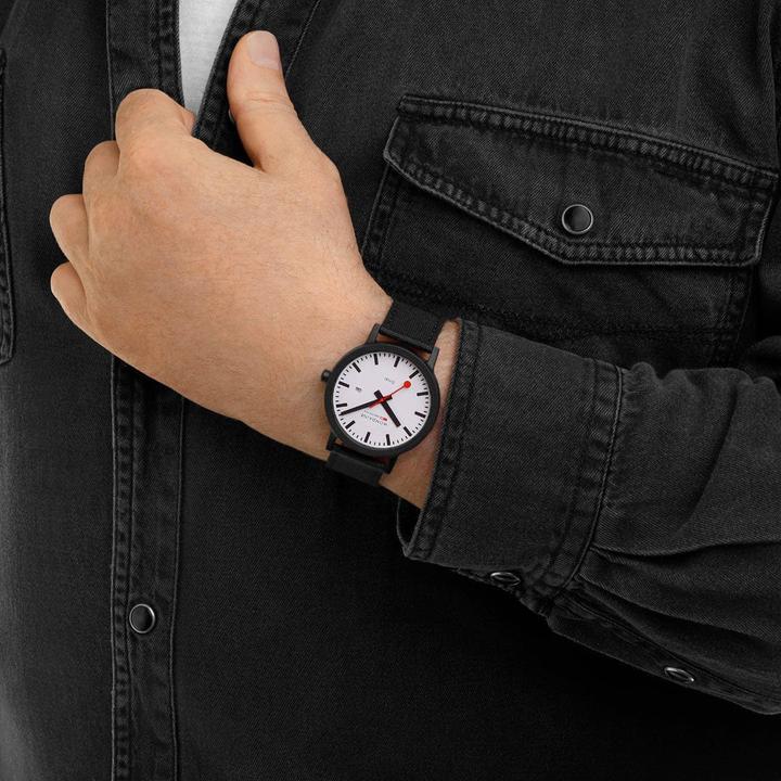 Actual product image Mondaine essence (Analogue wristwatch, 41 mm)