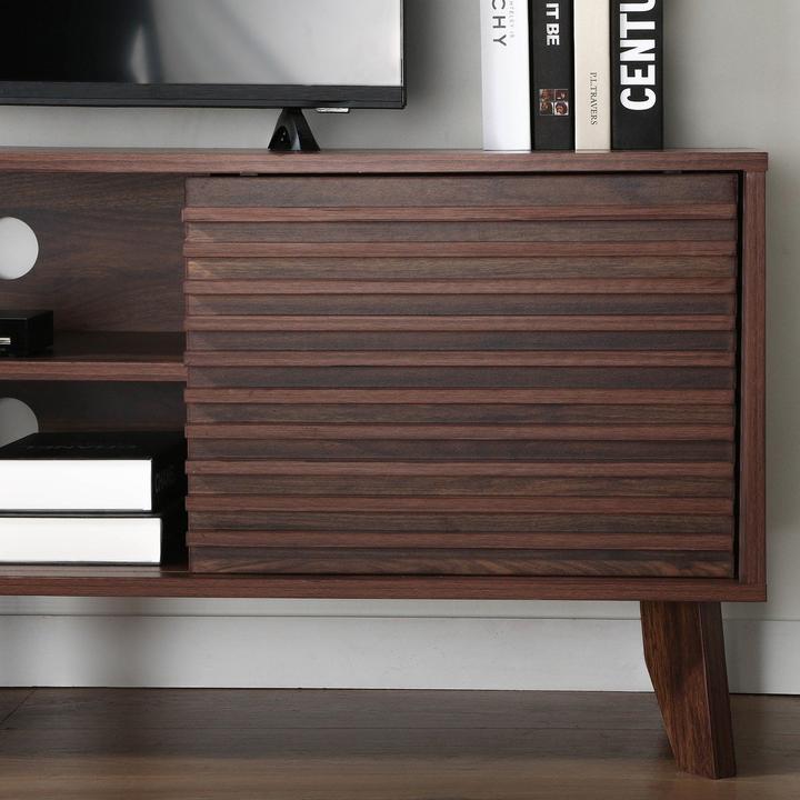 Immagine prodotto Casâme Mobile TV con frontali effetto legno scanalato L140 cm - FRIBOURG