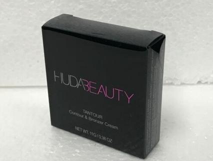 Produktbild Huda Beauty Tantour Contour & Bronzer Creme Hellbraun 0.38 Oz (Hellbraun, Bronzer, 10.77 g)