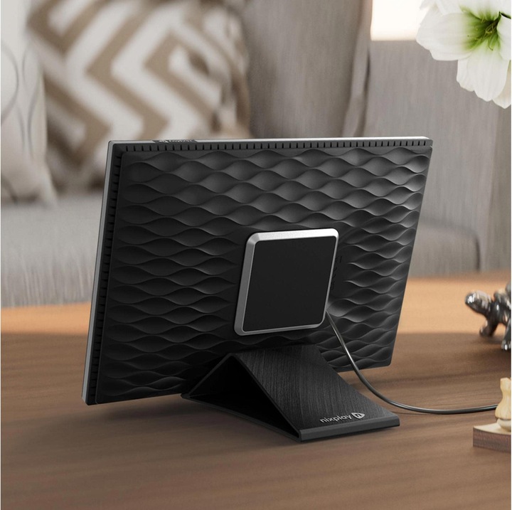 Actual product image Nixplay Touchscreen Smart Photo Frame 10.1-inch Polished Steel (8", 1280 x 800 pixels)