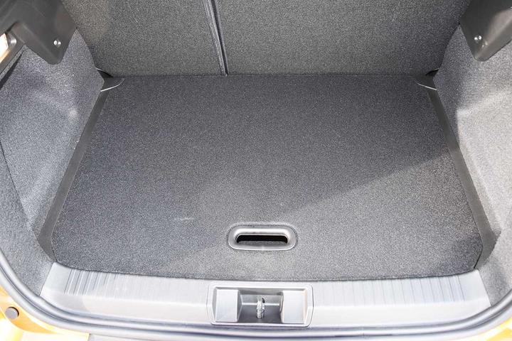 Image du produit Aristar Bac de coffre pour Renault Captur de 2020 à aujourd'hui (surface de chargement surélevée)