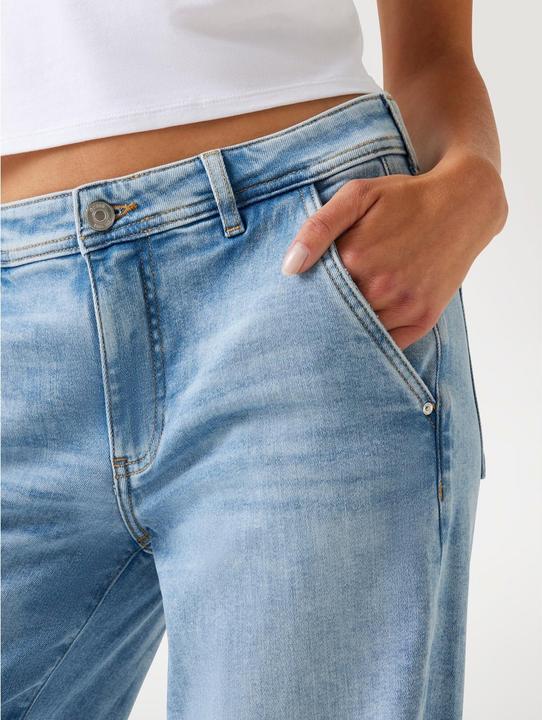 Produktbild Guess Zoya (31)