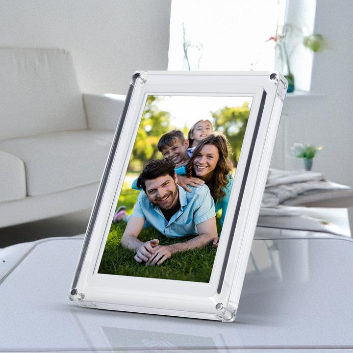 Produktbild Rollei Smarter Bilderrahmen | 10,1" Diagonale | WiFi | Frameo App | Acryl | Modell 109 (10.10", 1280 x 800 Pixel)