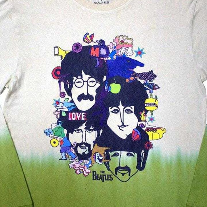 Immagine prodotto The Beatles Maglietta unisex adulto Yellow Submarine Heads Collage lavata a maniche lunghe (S)