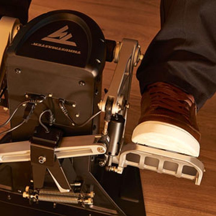 Actual product image Thrustmaster TPR Pendular Rudder (PC)