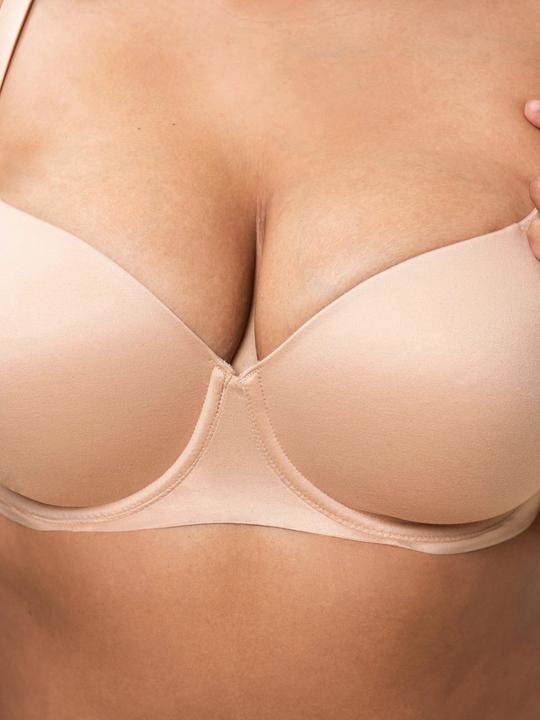 Actual product image Triumph Body Make-up Soft Touch underwired bra (75 C, pack of 2)