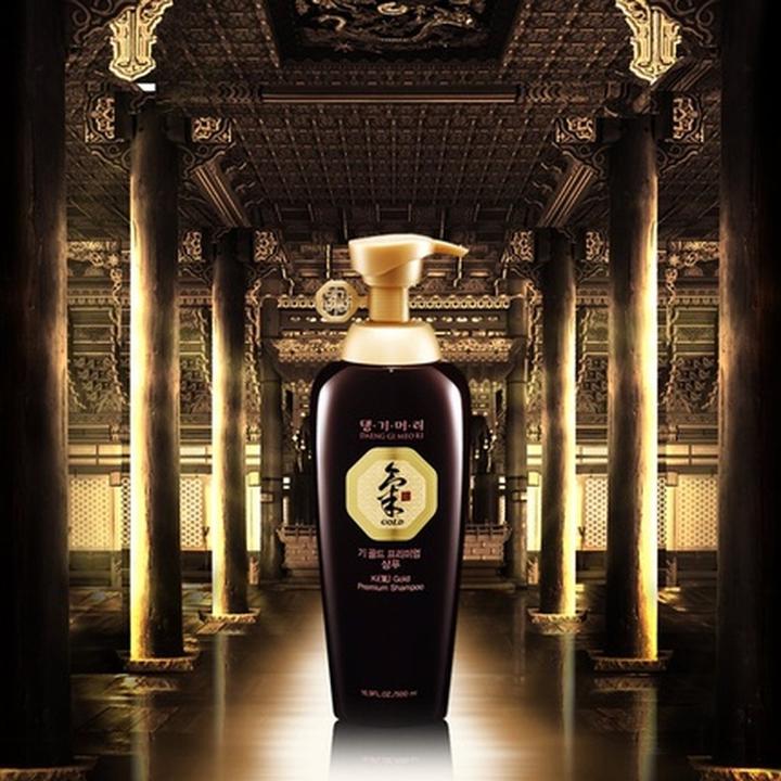 Produktbild Daeng Gi Meo Ri Ki Gold Premium Shampoo zur Förderung des Haarwachstums 16.9 Fl Oz (Flüssiges Shampoo)