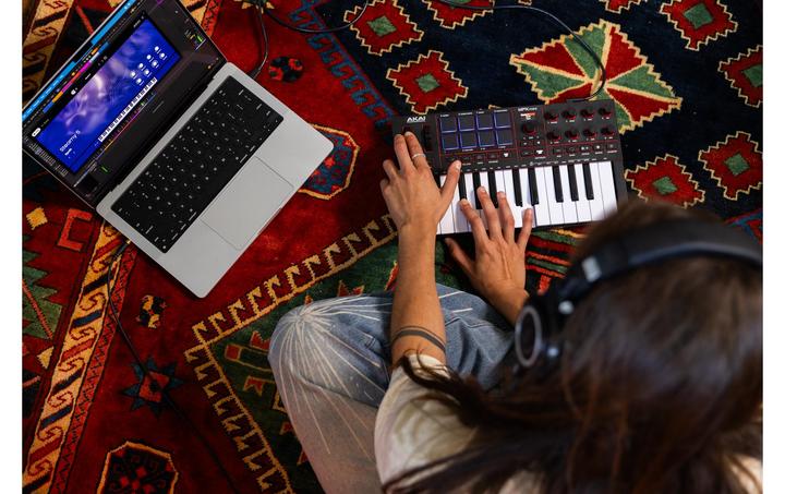 Produktbild Akai Professional MPK Mini MK4 (Controller)