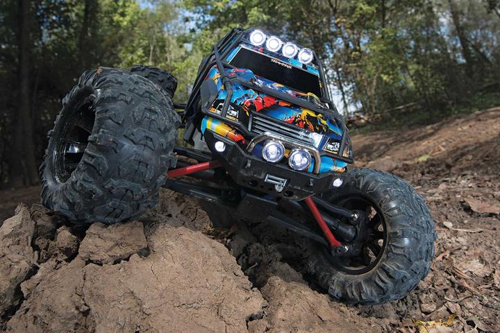 Immagine prodotto Traxxas Summit (RTR pronto all'uso)