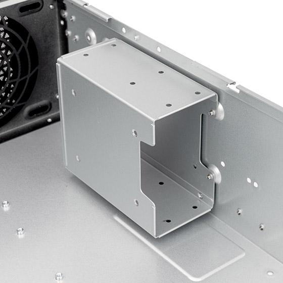 Produktbild Silverstone SST-RM32 3U-Rackmount-Servergeh?use mit Unterst?tzung f?r 4-Slot-High-End-Grafikkarten u