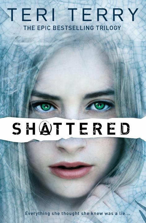 Produktbild Shattered (Englisch, Teri Terry, 2014)