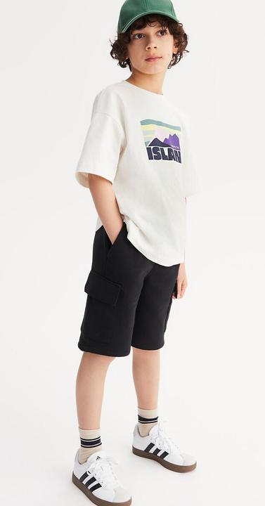 Actual product image La Redoute Collections Sweatshorts mit Cargotaschen (176)
