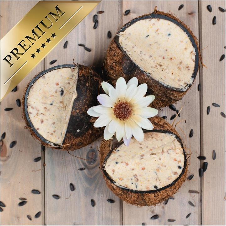 Actual product image Lyra Pet Whole coconut V-Cut filled (4 x)