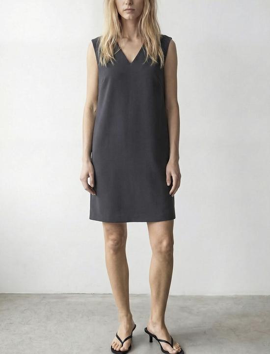 Image du produit Vila Kurzes Kleid mit V-Ausschnitt (32, 34)