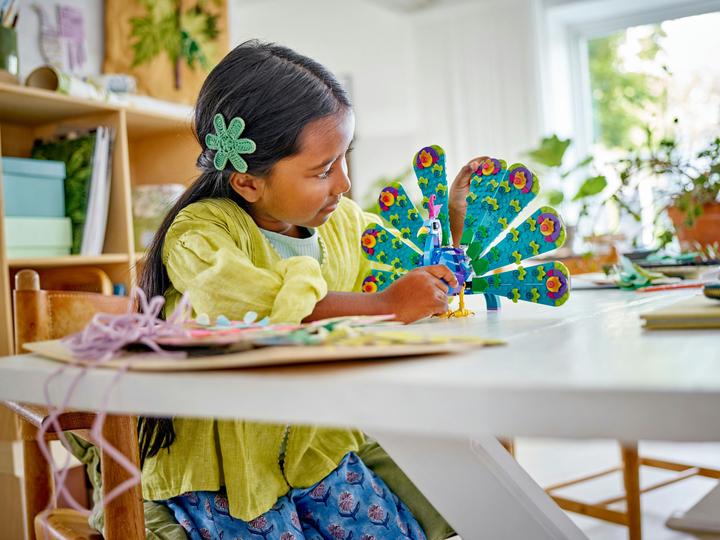 Actual product image LEGO Creator Exotic Peacock
