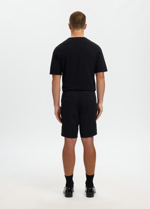 Actual product image Selected Linen shorts (XXL)