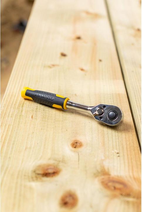 Actual product image Stanley 1/4 inch ratchet handle (1/4")
