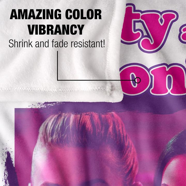 Image du produit Riverdale - Couverture BETTY & VERONICA (152 x 127 cm)