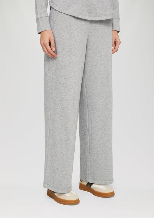 Actual product image S.Oliver Hose Weiche Sweathose mit Wide Leg (36)