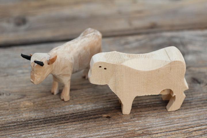 Immagine prodotto Naturzone Holzschnitz-Set Kuh (6 cm)