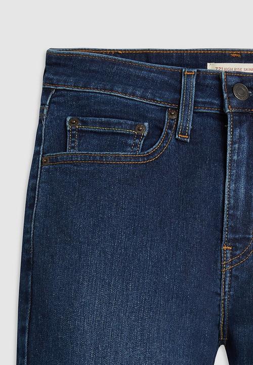 Actual product image Levis Women's Jeans (W28/L32)