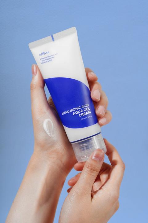 Actual product image Isntree Hyaluronic Acid (100 ml, Day cream)