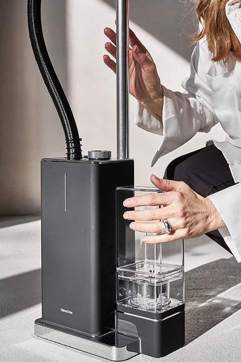 Actual product image SteamOne Vertical steam straightener EUES-200B (2000 W, 45 g/min)