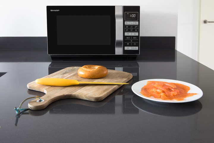 Actual product image Sharp R360S (23 l)