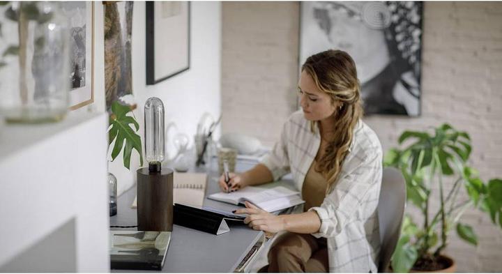 Actual product image Philips LED Giant (E27, 270 lm, 1x)