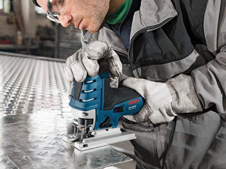 Produktbild Bosch Professional GST 150 CE