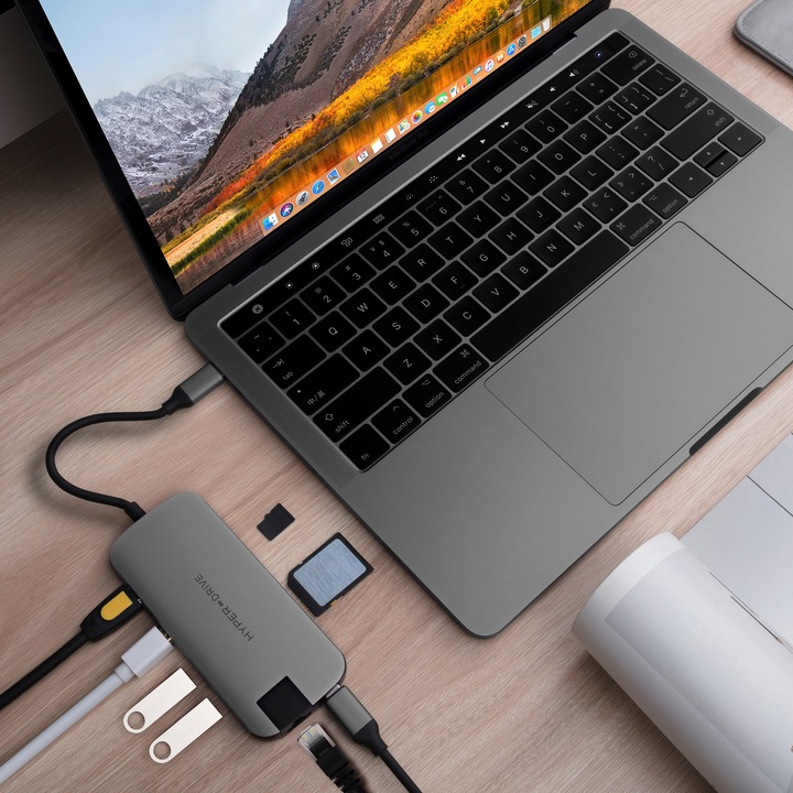 Actual product image Hyper HyperDrive Slim (USB-C, 8 Ports)