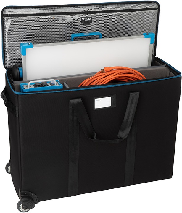 Actual product image Tenba Car Case LED 60w