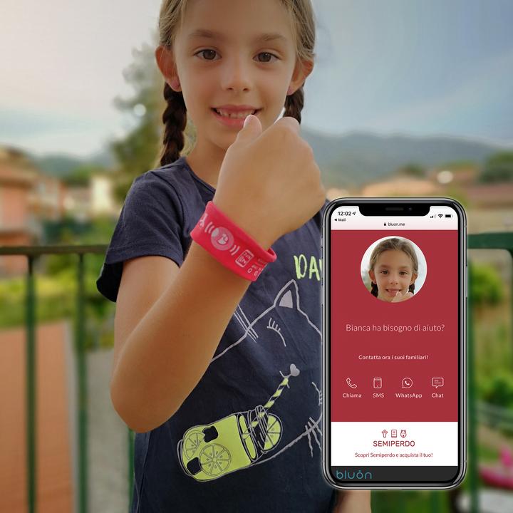 Actual product image Bluon NFC bracelet