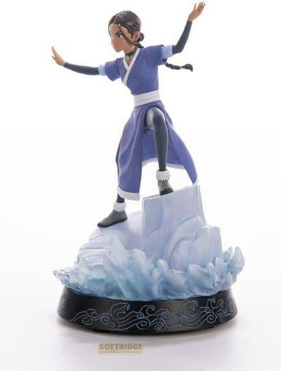 Actual product image First 4 Figures Avatar Der Herr der Elemente Statue Katara 28 cm