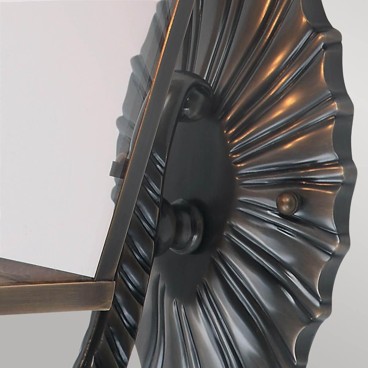 Thumbnail - Elstead Lighting, Fassadenbeleuchtung, Mansion House Aussen-Wandleuchte E14 3-fach Gealtertes Messing IP44 (E14, IP44)