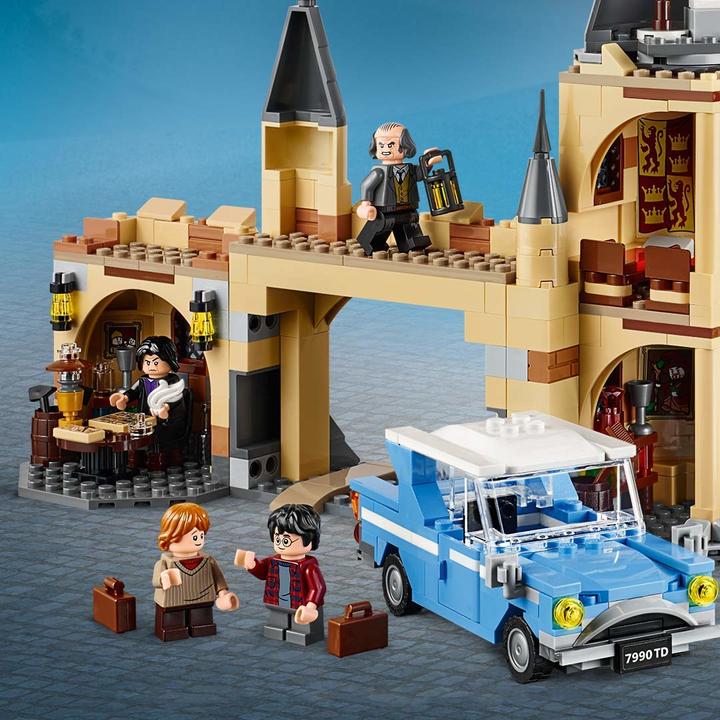 Actual product image LEGO The Whipping Willow of Hogwarts (75953, LEGO Harry Potter)