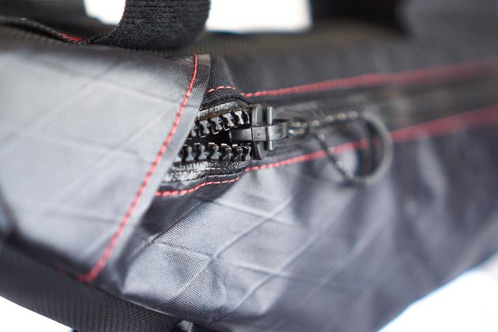 Actual product image Revelate Designs Tangle (3 l, Frame bag)