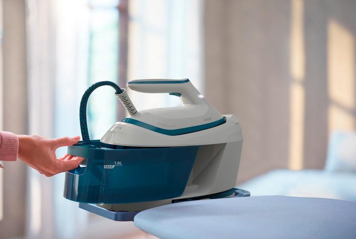 Actual product image Philips PSG6022/20 iron (2400 W, 500 g/min)