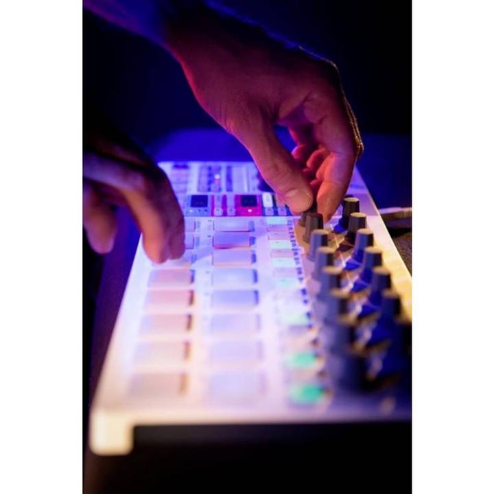 Image du produit Arturia BeatStep Pro (Contrôleur)